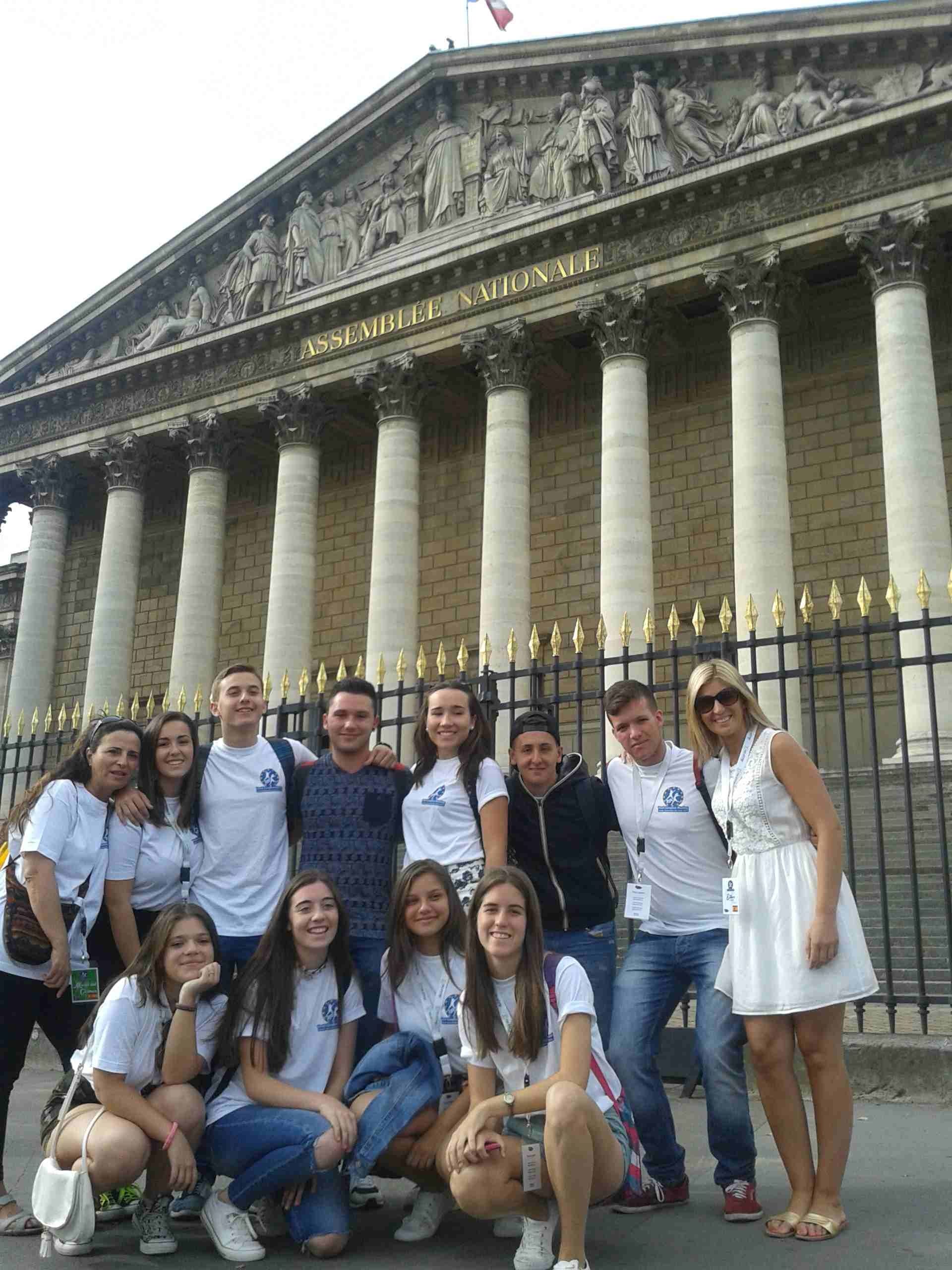 Caravaca participa en un encuentro juvenil celebrado en Francia junto a siete ciudades europeas
