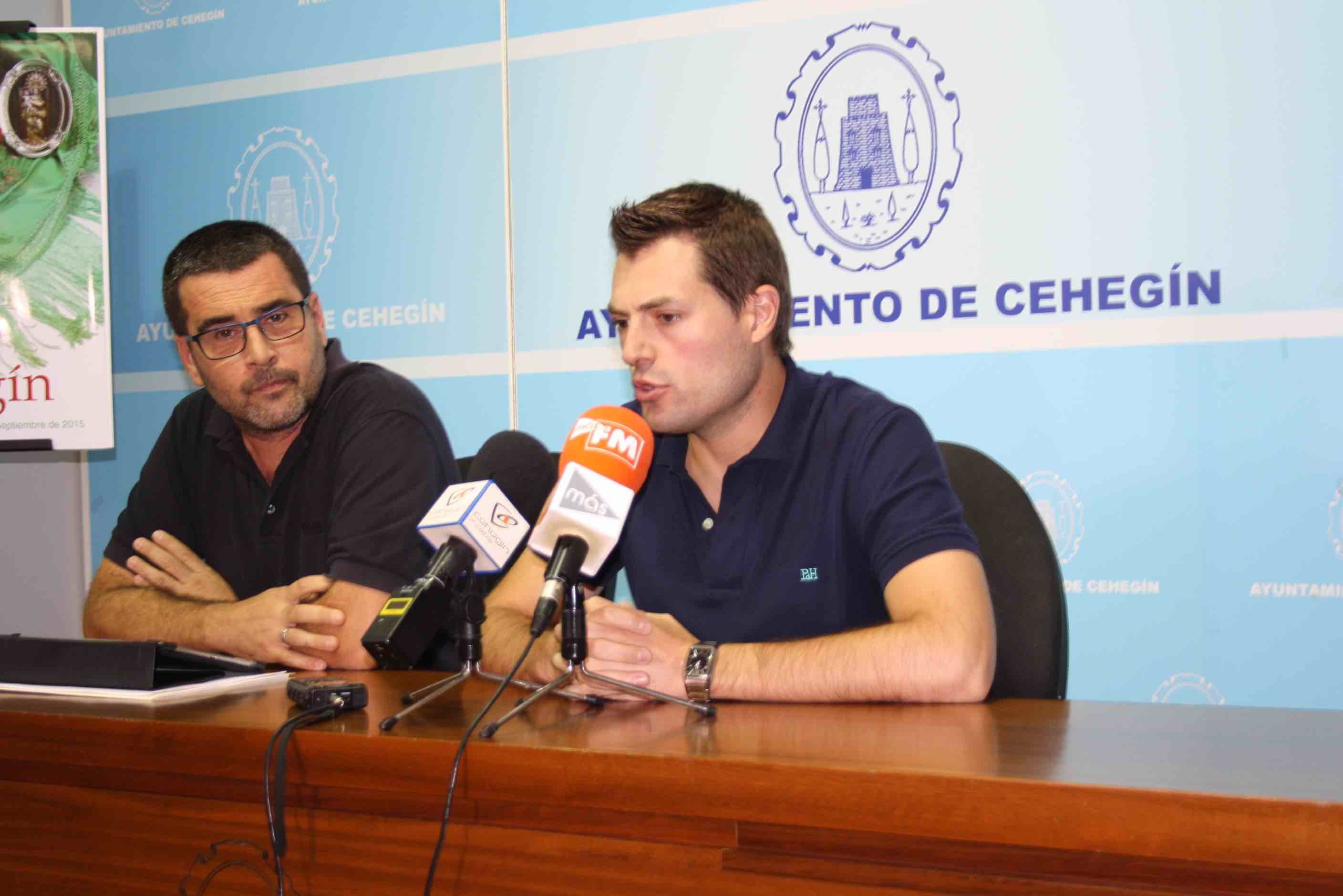 El Alcalde de Cehegín asegura que las bases de la selección de personal se han hecho bajo el principio de justicia social