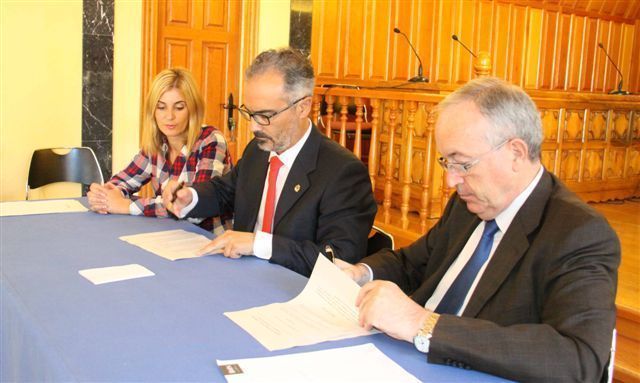 Renovado en Caravaca el convenio de colaboración entre la Fundación Alfami y la Fundación Cajamurcia