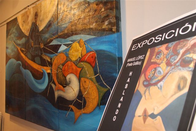 Manuel López expone su obra "Hablando con la pintura" en la sala de exposiciones de la Casa de Cultura de Bullas