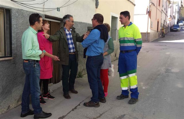 Renuevan las redes abastecimiento de agua potable en las calles Miguel de Unamuno y Bajo Era