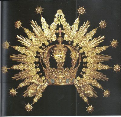 Las Coronas de la Virgen de la Esperanza