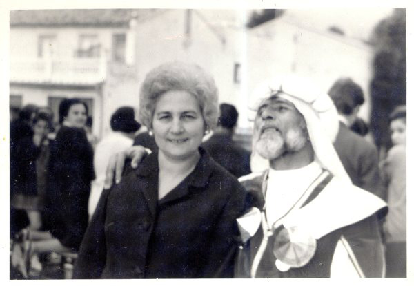 Con su mujer, Concepción Navarro
