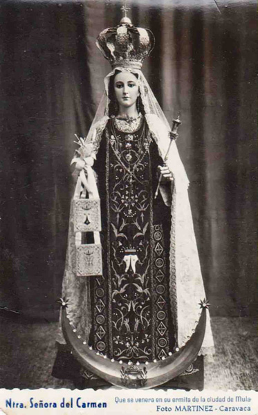 La imagen de la Virgen del Carmen reestrenará para su festividad el vestido de gala de 1939