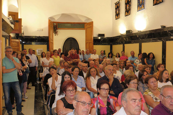 El alcalde, portavoces de los grupos políticos y el caravaqueño Antonio Aznar han tomado la palabra durante este acto, al que han sido invitados representantes de asociaciones y organizaciones vinculadas al mundo rural