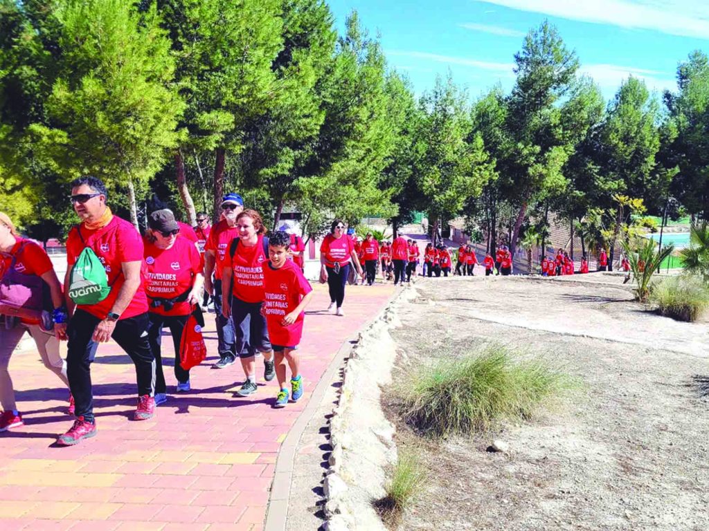Jornada deportiva y saludable en Campos del Río en la Actividad Comunitaria Carprimur
