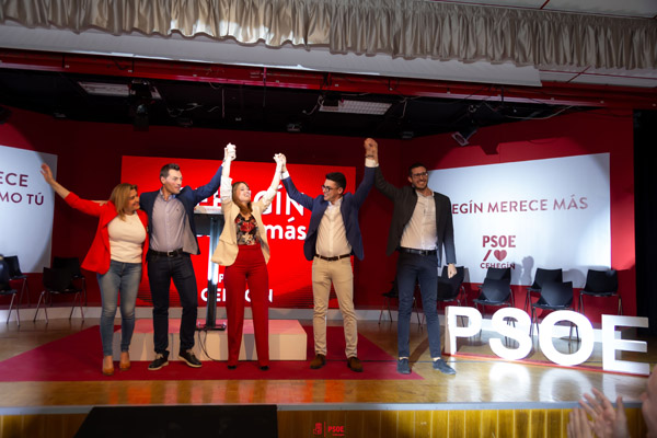 Maravillas Fernández presenta la candidatura del PSOE de Cehegín a las municipales