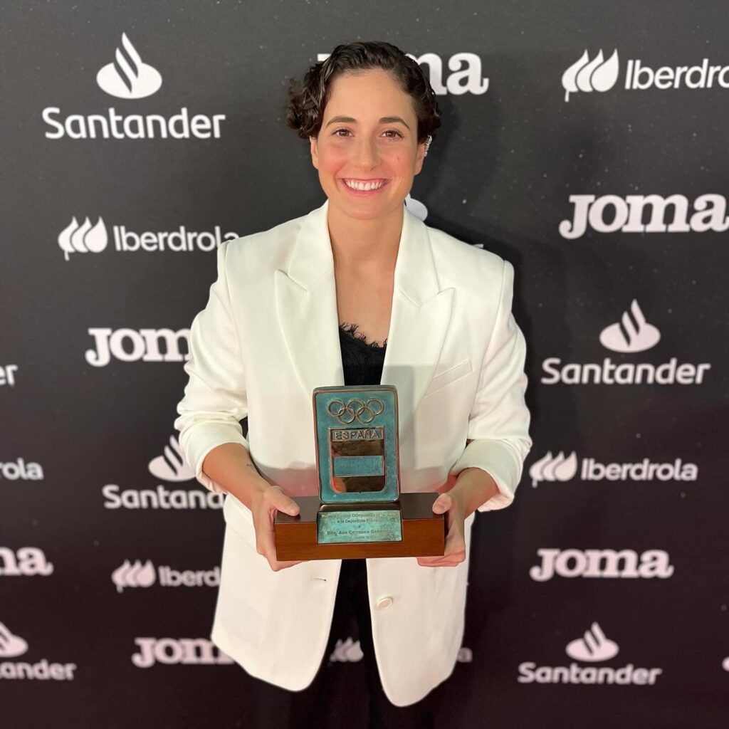 El COE concede a Ana Carrasco el premio a la deportista pionera 