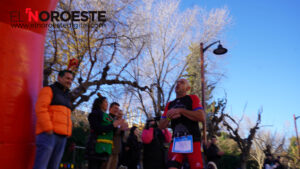El IES Ginés Pérez Chirinos celebra su primera San Silvestre