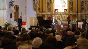 GALERÍA | Arturo Abellán protagonizó el concierto de Navidad de El Noroeste