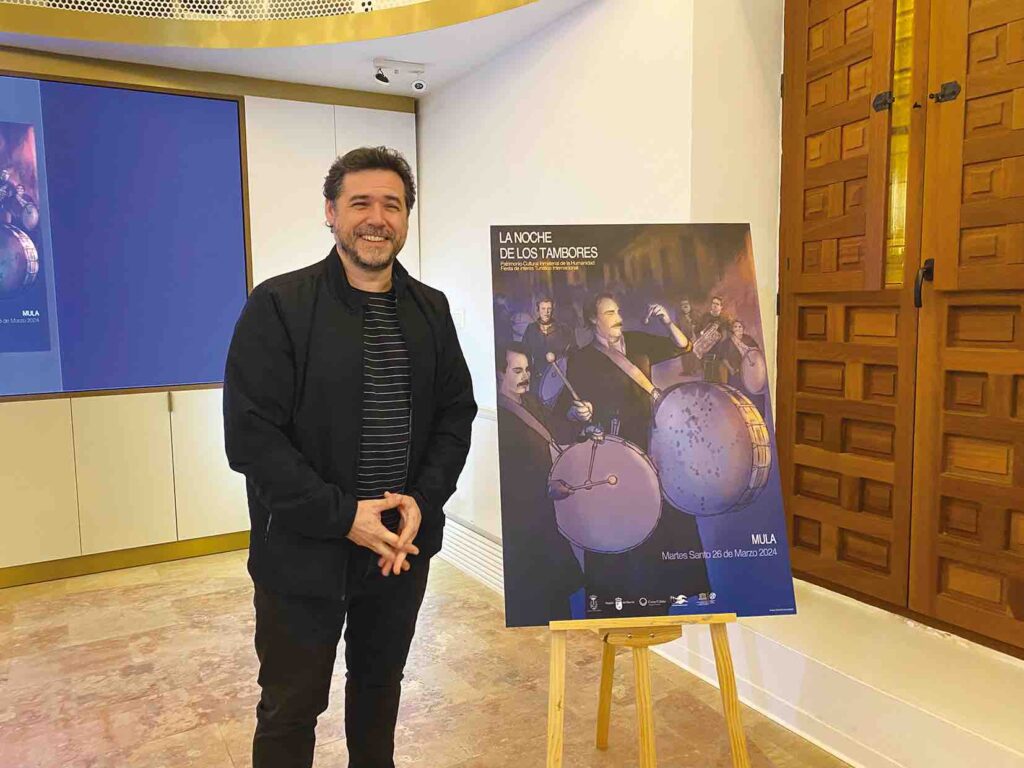Ramón González rinde homenaje a los ‘tamboristas’ de Mula en el cartel de La Noche de los Tambores