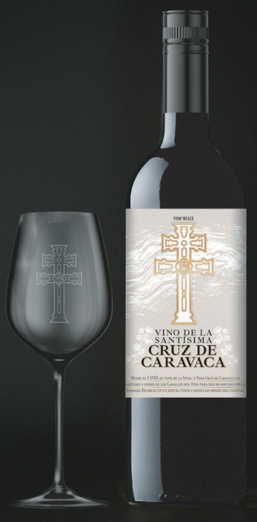 Nueva imagen y sabor para un vino de la Cruz actualizado pero arraigado en la tradición