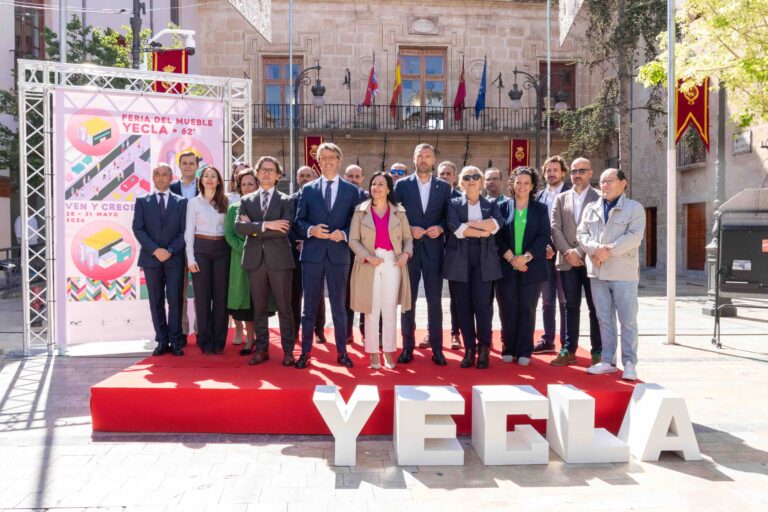 Caravaca acoge la presentación de la 62 edición de la Feria del Mueble de Yecla con motivo del Año Jubilar